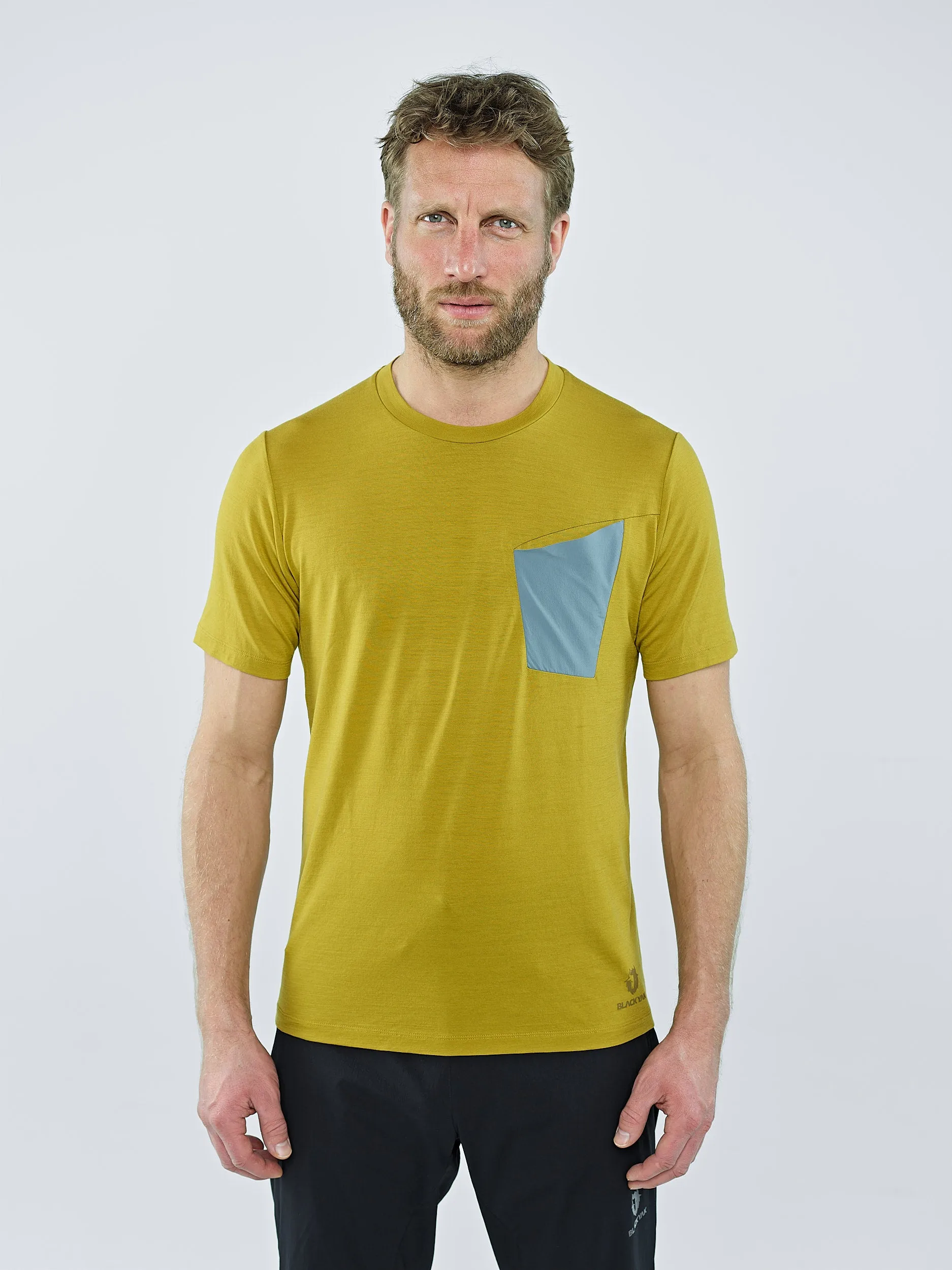 HERREN MEWATI CHEST POCKET T-SHIRT