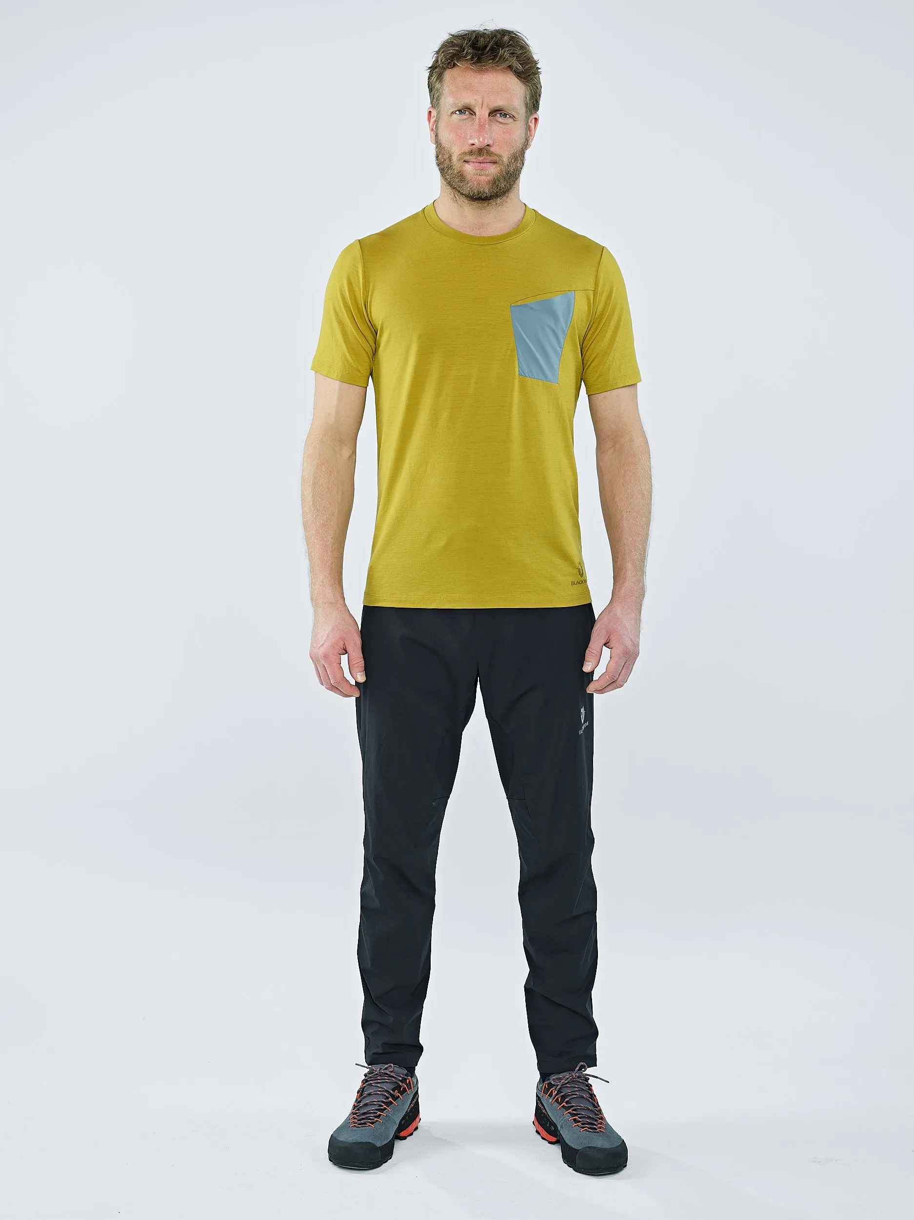 HERREN MEWATI CHEST POCKET T-SHIRT