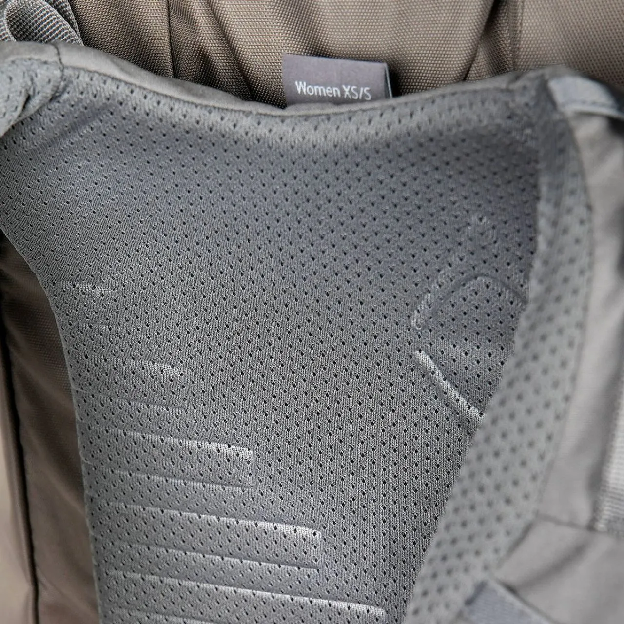 Mystery Ranch Women's Coulee 50 Backpack - Pebble