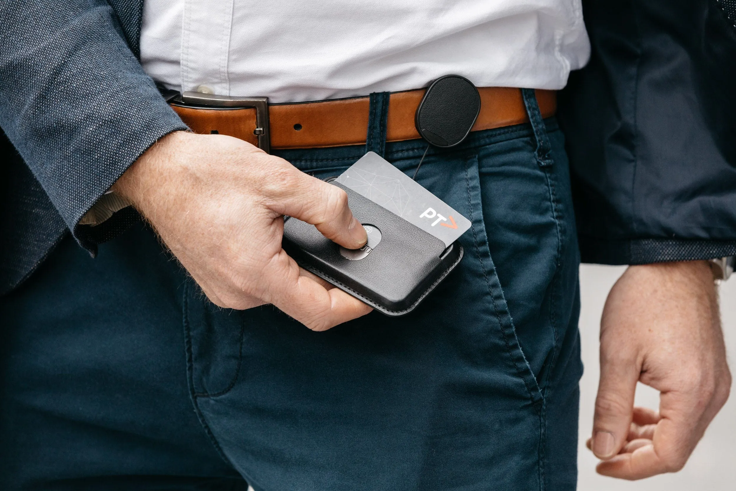 Orbitkey ID Card Holder PRO With Lanyard