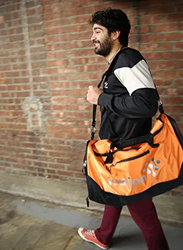 Sports Gym Duffel Bag 100% Water Repellent Polyester Ideal For Gym Fitness Camping Track