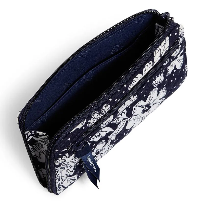 Vera Bradley Wristlet Bag